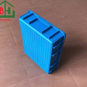 Cung cấp thùng nhựa đặc B9 giá tốt