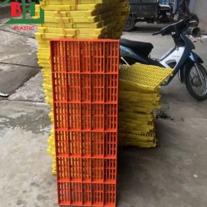 Bán tấm nhựa lót sàn 40x100 cm giá rẻ