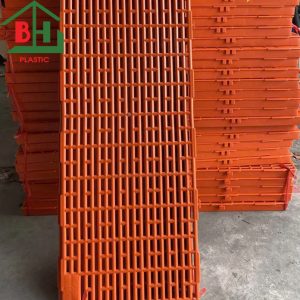 Bán tấm nhựa lót sàn 40x100 cm giá rẻ