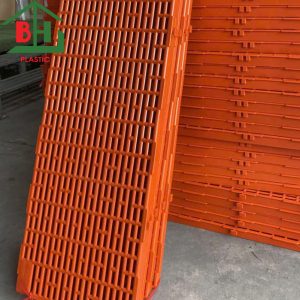 Bán tấm nhựa lót sàn 40x100 cm giá rẻ